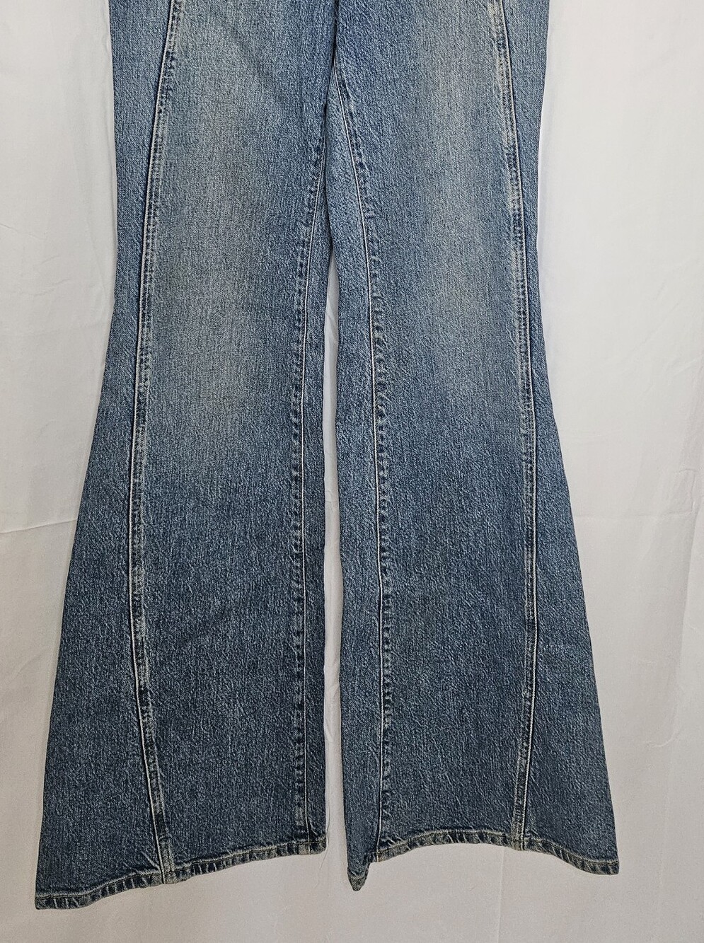 Free People We The Free Florence Flare Jeans Sz 25 Bell Bottom - Picture 5 of 8
